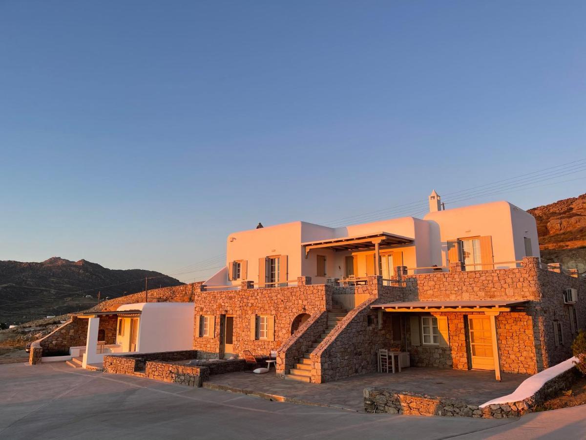 Quattro Venti Suites Mykonos Tourlos Exterior photo