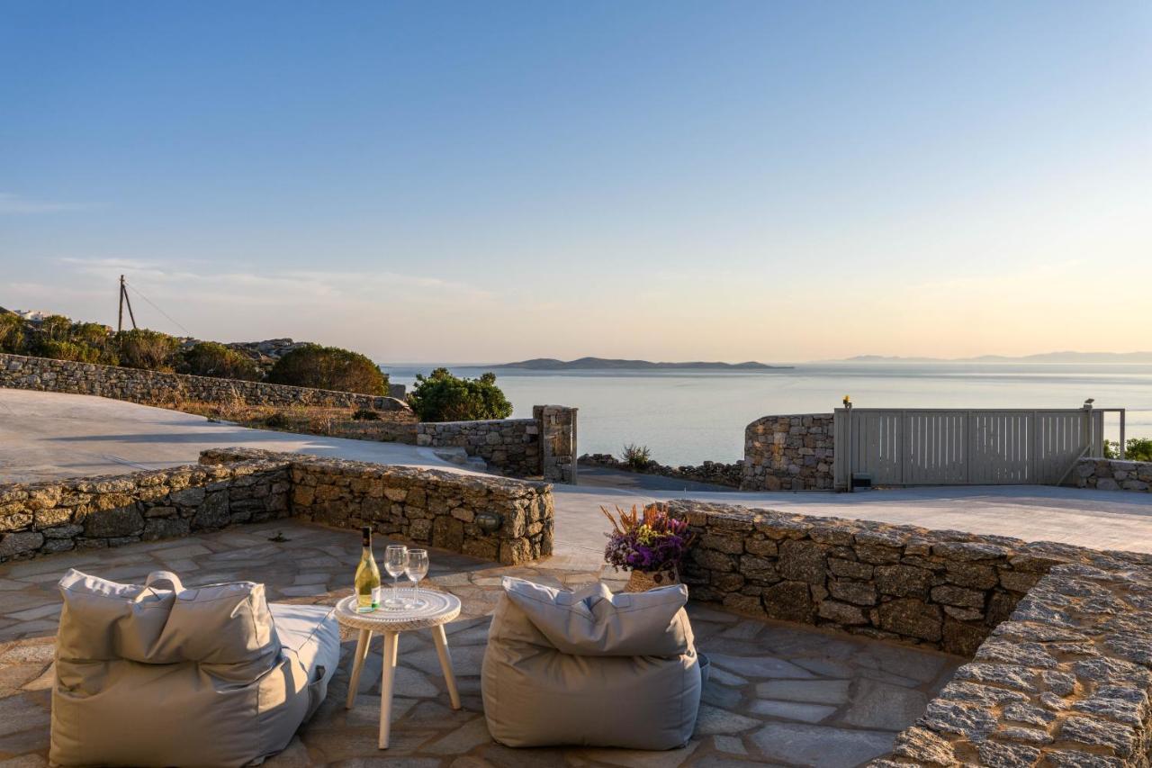 Quattro Venti Suites Mykonos Tourlos Exterior photo
