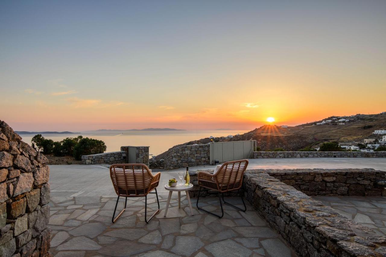 Quattro Venti Suites Mykonos Tourlos Exterior photo