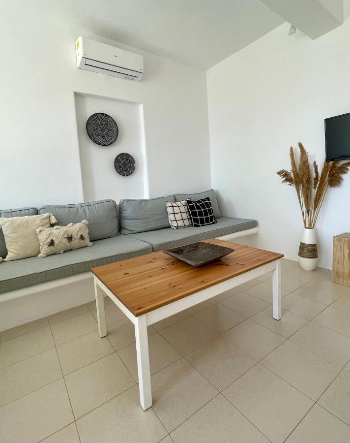 Quattro Venti Suites Mykonos Tourlos Exterior photo