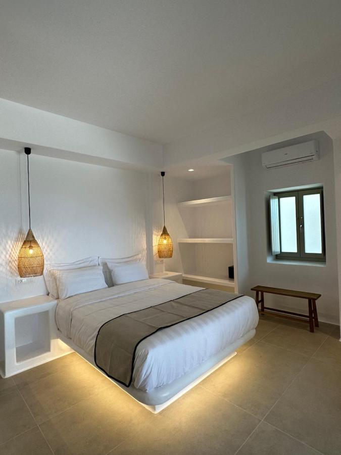 Quattro Venti Suites Mykonos Tourlos Exterior photo