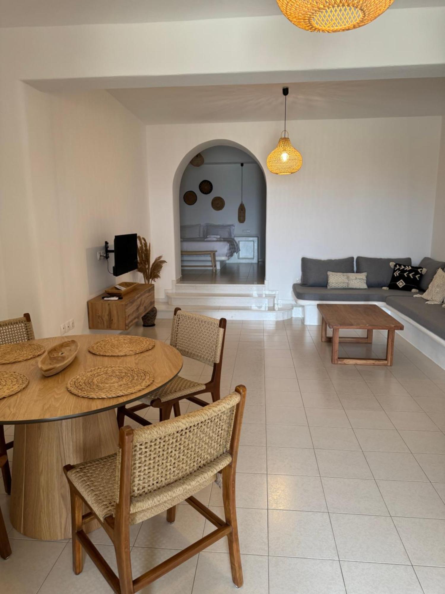 Quattro Venti Suites Mykonos Tourlos Exterior photo